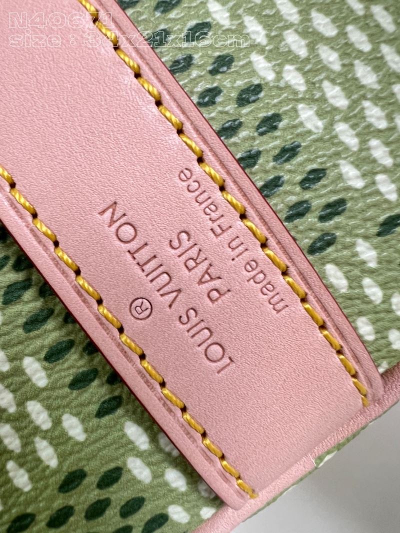 Louis Vuitton Travel Bags